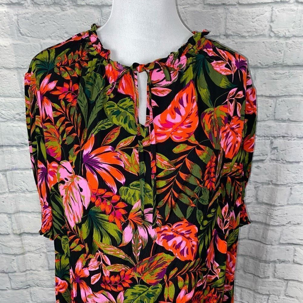 Terra & Sky women 1X 16W-18W tropical print short sleeve peasant top brand new - Picture 3 of 12